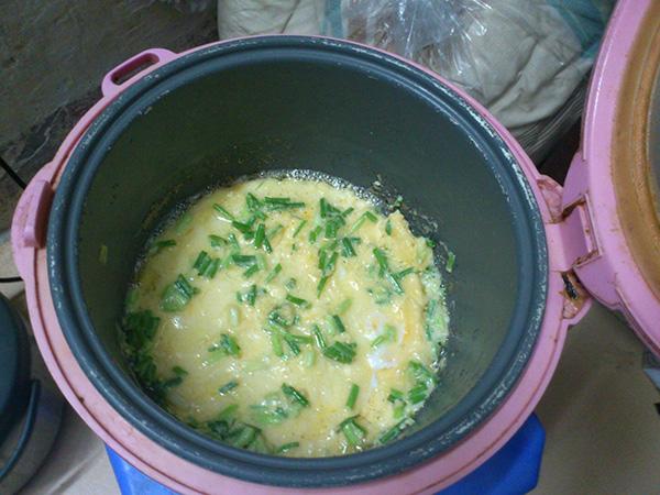 Tuyệt chiêu nấu cơm sinh viên bá đạo”, dân tình thốt lên: Học làm gì, đi làm bếp trưởng ngay”-6