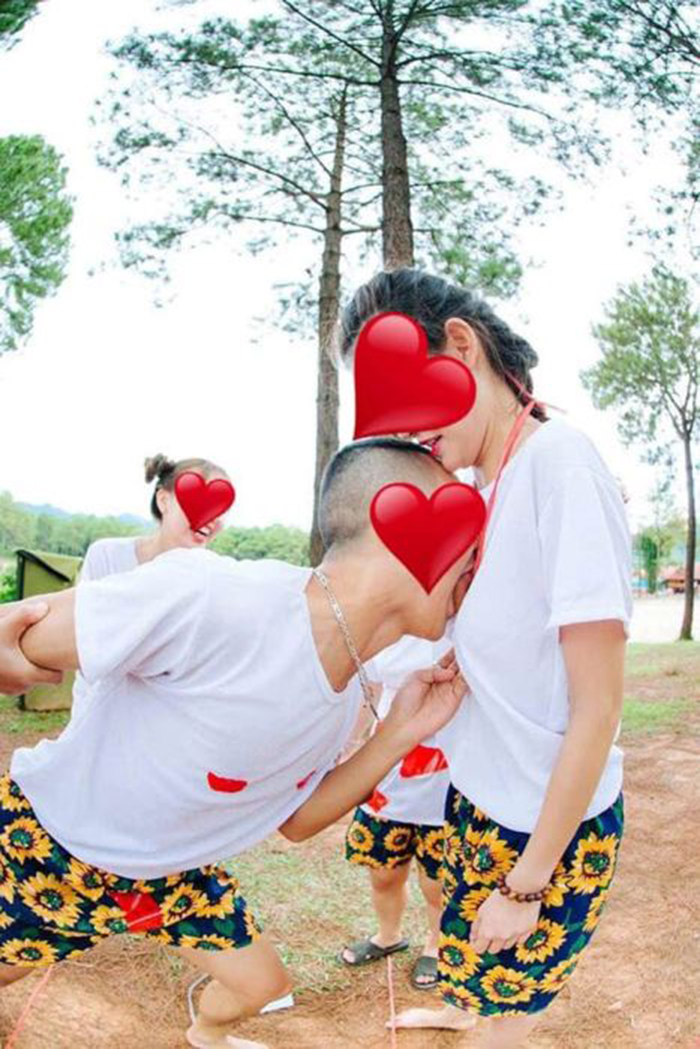 Những bộ ảnh kỷ yếu phản cảm bị dân mạng ‘ném đá’ dữ dội-2