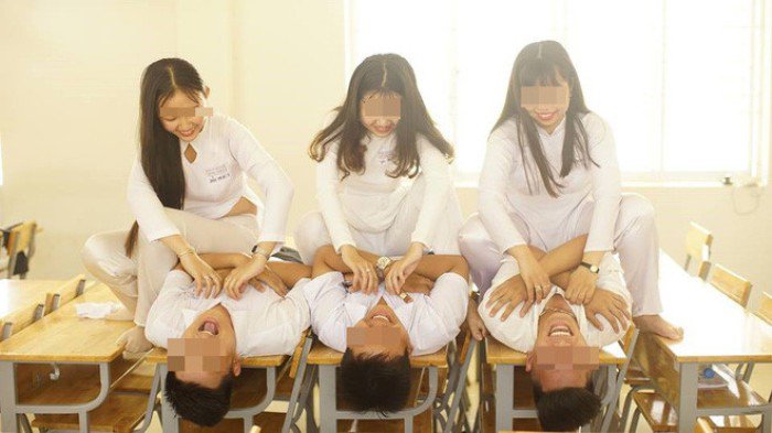 Những bộ ảnh kỷ yếu phản cảm bị dân mạng ‘ném đá’ dữ dội-6