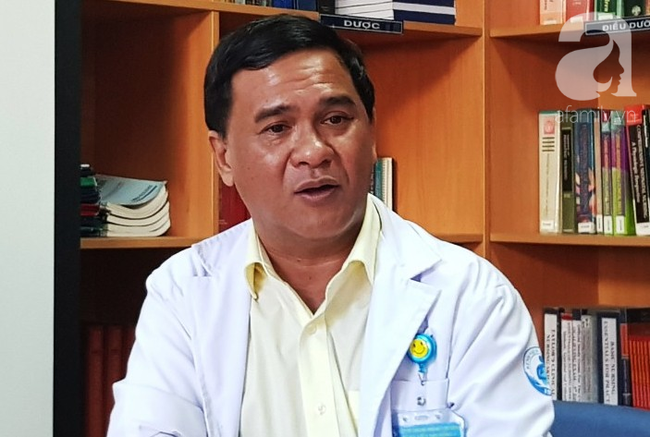 Thương tâm: Mẹ chở con không đội nón bảo hiểm, nhiều trẻ bị tai nạn cực nặng đến biến dạng mặt-1