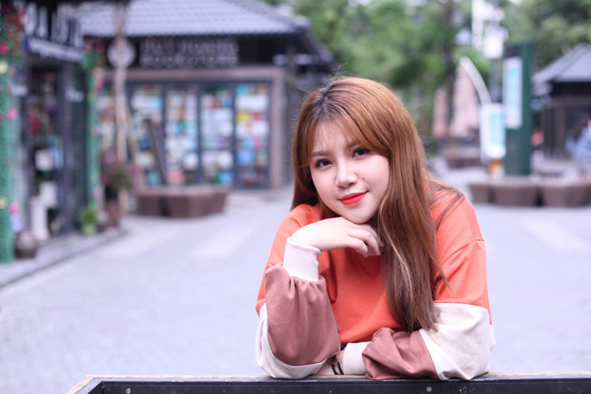 Cô gái Hải Dương vòng một 110cm ngày càng xinh đẹp sau khi đi du học-17