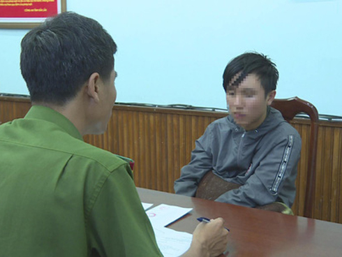 Tắc đường kinh hoàng ở Hà Nội sáng nay: Qua 20 cái đèn xanh rồi mà vẫn không thể di chuyển-13