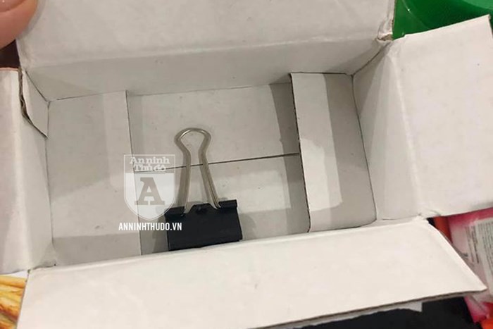 Cú lừa siêu lợi nhuận đầu năm: Một chiếc kẹp giấy, đổi… 79.000 đồng-2