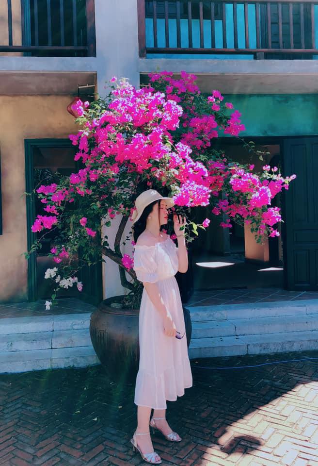 Mặc đẹp xúng xính rồi nhờ chồng chụp ảnh, người vợ đứng hình khi thấy sản phẩm-6