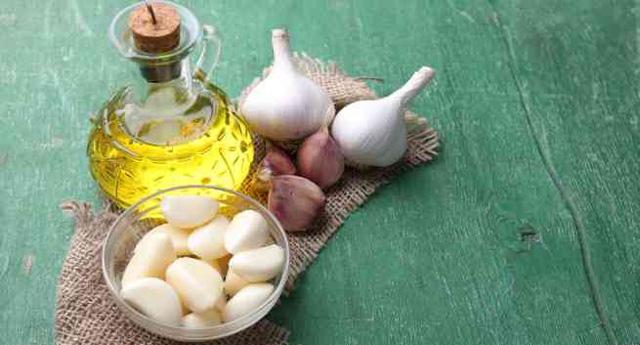 Dùng tỏi làm dầu gội: Nhiều lợi ích vô cùng kinh ngạc-3