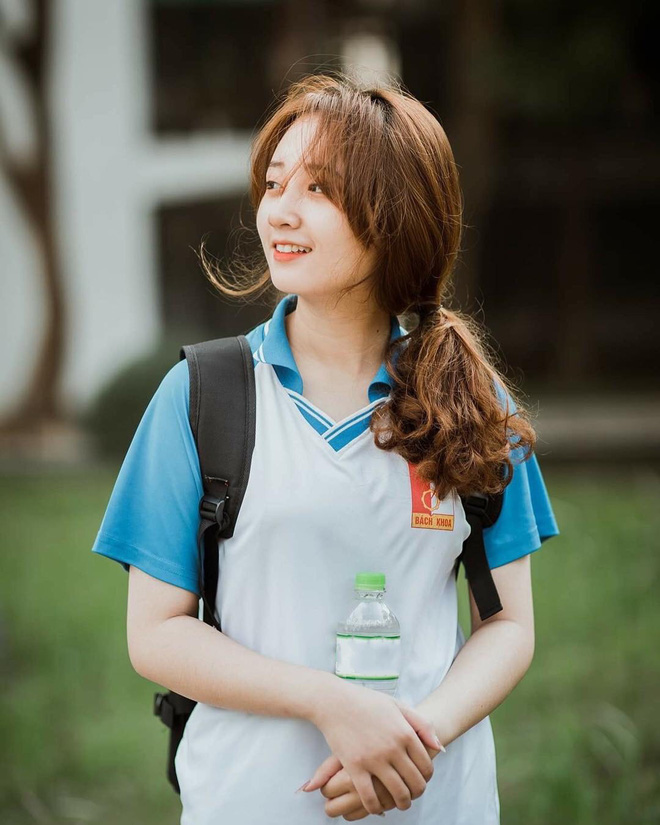 Sự thật về nữ sinh xinh nhất trường Bách Khoa khiến dân tình đứng ngồi không yên truy tìm-2