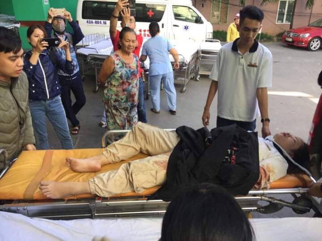 Người cứu 10 nạn nhân vụ xe khách lao xuống đèo Hải Vân: Nhiều em mắc kẹt trong xe gào khóc, kêu cứu thất thanh-11