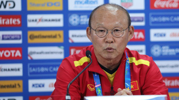 HLV Park: Tôi thấy Văn Lâm không có vị trí tốt-1