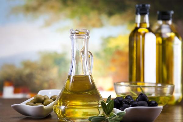 Lật tẩy bí quyết giữ gìn nhan sắc của các đại minh tinh nổi tiếng, tưởng cầu kì ai dè…-7