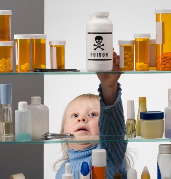 3 cháu nhỏ nhập viện vì uống nhầm thuốc người lớn, bác sĩ vạch rõ nguyên nhân do bố mẹ-3