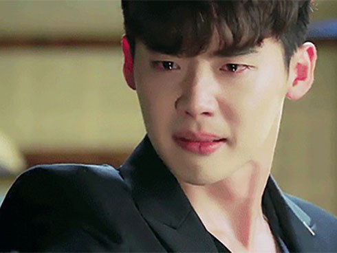 Vợ đi hơn 400 cây số trong đêm đông giá rét chỉ để đổi lại điện thoại bị chồng cầm nhầm và sự thật cay đắng