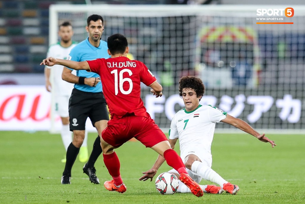 Báo châu Á chấm điểm Iraq 3-2 Việt Nam: Văn Lâm nhận điểm thấp nhất, Công Phượng sáng không ai bằng-8