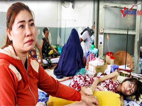 Chuyện mẫu Tây hành nghề chui ở Trung Quốc: Dễ kiếm tiền nhưng phải chấp nhận cởi-6