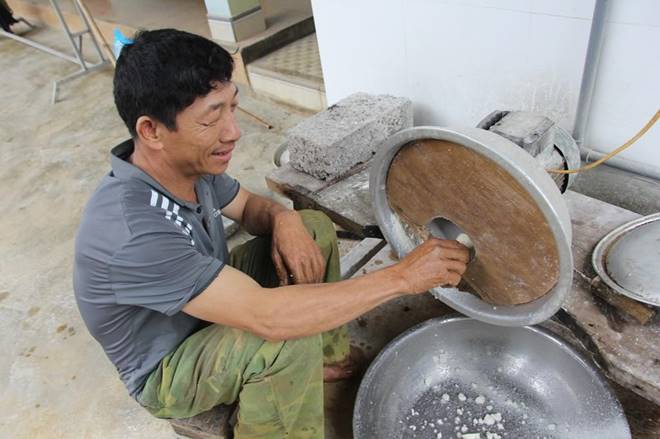 Đầu năm trồng sắn, cuối năm làm bánh đa, mỗi nhà thu nhập hàng chục triệu dịp Tết-3