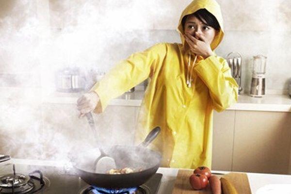 Đừng tưởng nấu ăn tại nhà là an toàn, ung thư sẽ đến nếu chị em vẫn nấu kiểu này-3