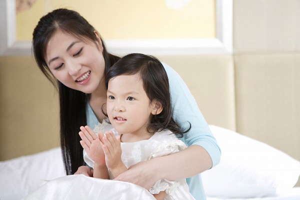 Thay vì nói Con giỏi lắm, giáo viên Montessori hay dùng những câu này để khen con trẻ-1