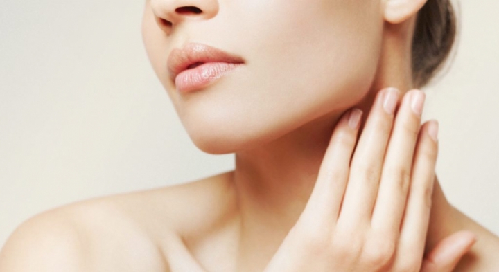 Sử dụng kem dưỡng ẩm sai cách, tiền mất tật mang-2