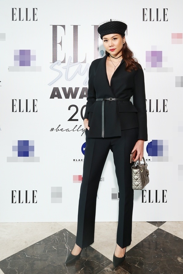 3 người đẹp xứng danh nữ hoàng suit của Vbiz-13