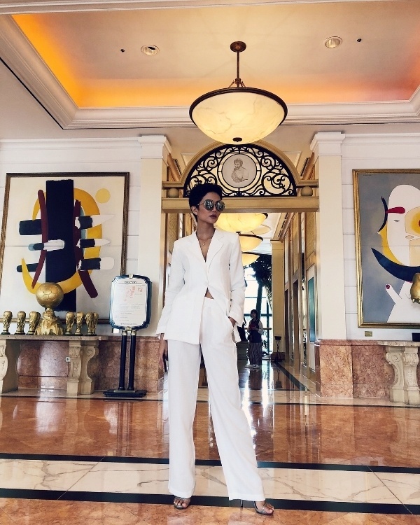 3 người đẹp xứng danh nữ hoàng suit của Vbiz-2