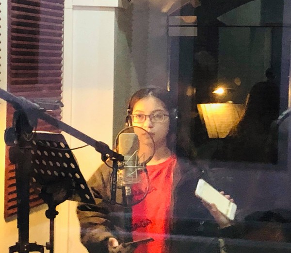 Tận dụng sức hút của bạn trai ở Asian Cup, người yêu cầu thủ Quang Hải chuẩn bị ra MV đầu tay?-3