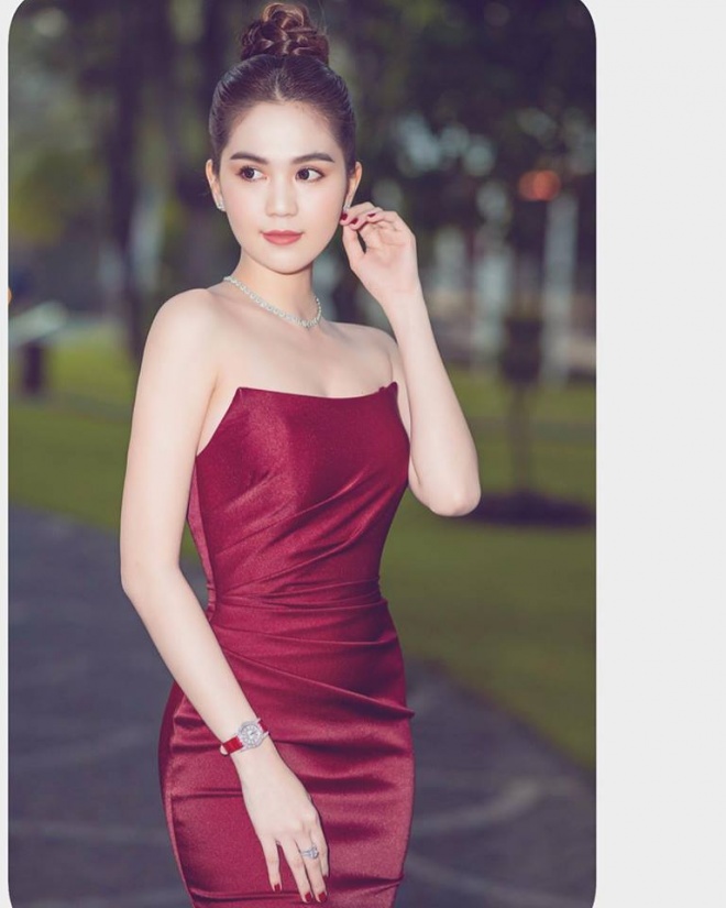 Đăng loạt ảnh cận mặt, Ngọc Trinh khẳng định nhan sắc chưa bao giờ bớt đẹp-5