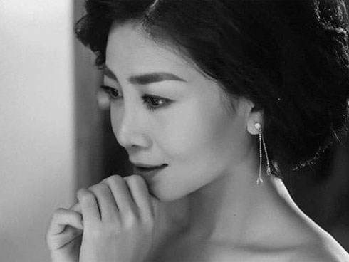 Mai Phương khoe ảnh xinh đẹp, gợi cảm sau thời gian điều trị ung thư