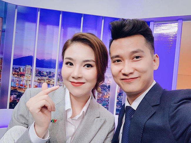 Bận rộn công việc ở đài, Mai Ngọc vẫn âm thầm về nhà chuẩn bị cơm tối làm ông xã cảm động-1