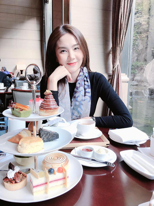 Bận rộn công việc ở đài, Mai Ngọc vẫn âm thầm về nhà chuẩn bị cơm tối làm ông xã cảm động-3