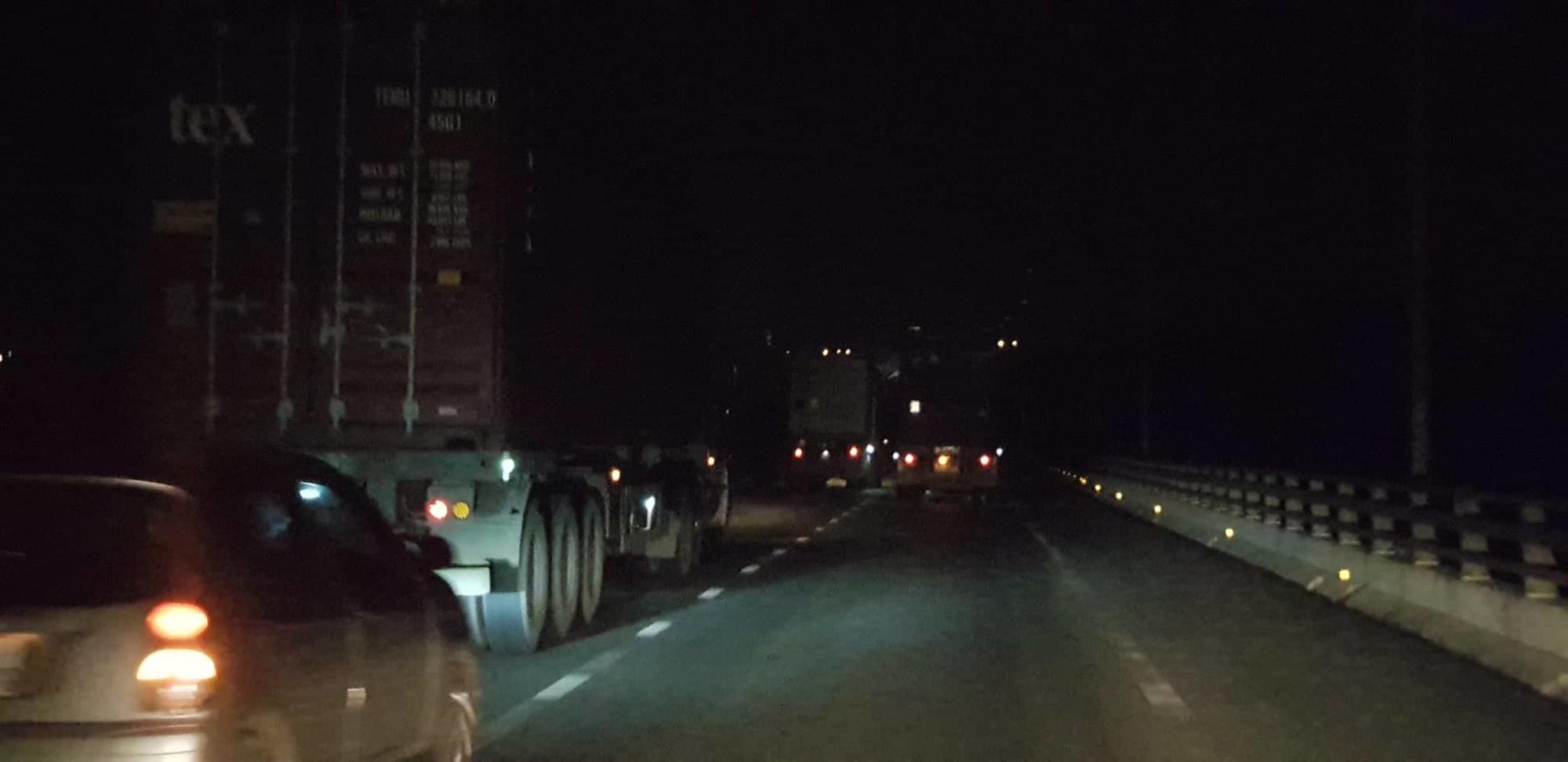 Lời đồn ma túy giúp tỉnh như sáo 2 ngày 2 đêm: Lái xe container tàn đời-1