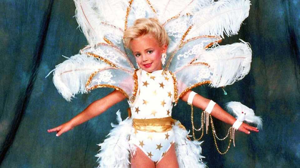 Bi kịch của hoa hậu nhí đình đám một thời và nụ cười ngọt ngào của em vẫn ám ảnh cả thế giới dù đã hơn 20 năm trôi qua-5