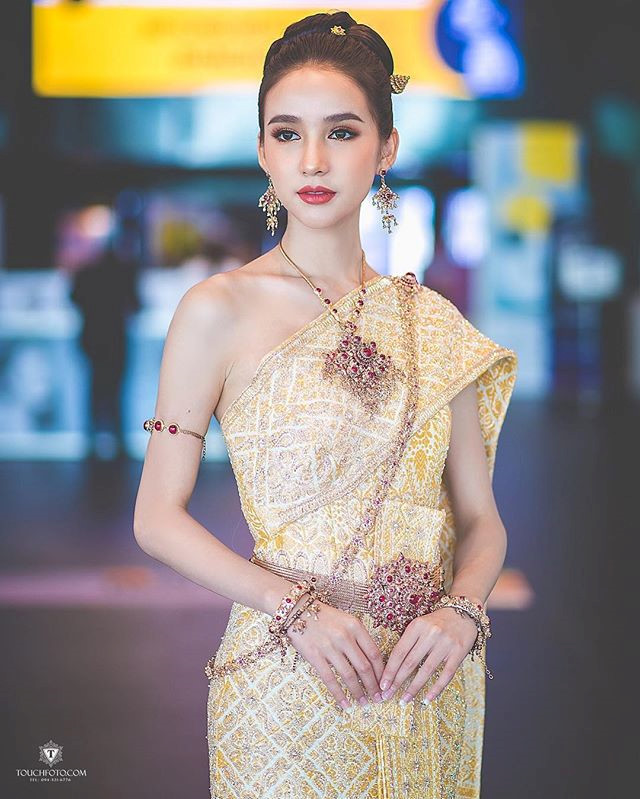 Nhan sắc xinh đẹp của nữ hoàng chuyển giới Thái Lan sau gần 2 năm-5