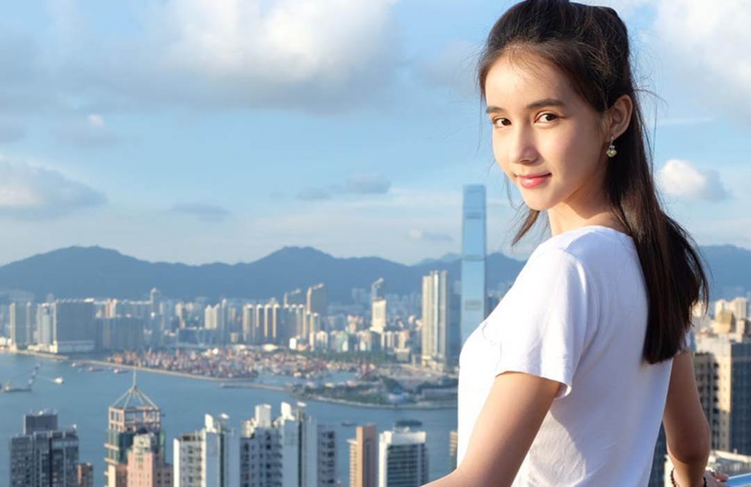 Nhan sắc xinh đẹp của nữ hoàng chuyển giới Thái Lan sau gần 2 năm-11