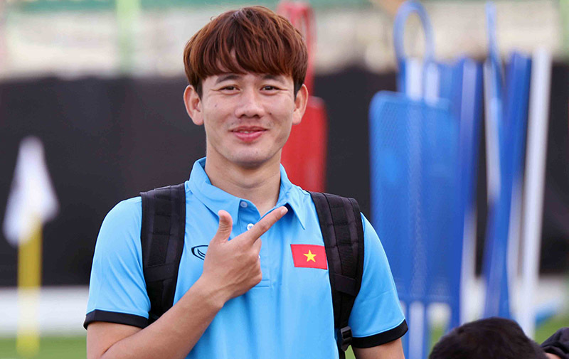 Đặng Văn Lâm, Công Phượng tươi rói chờ đấu Iran-3