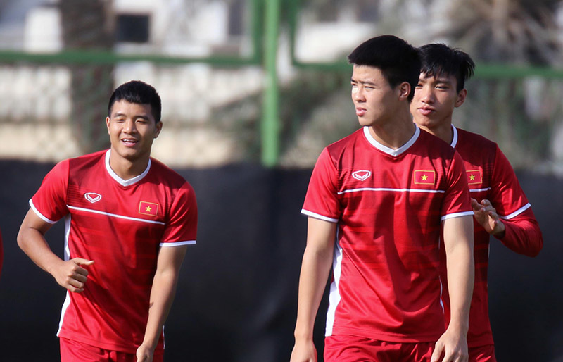 Đặng Văn Lâm, Công Phượng tươi rói chờ đấu Iran-4