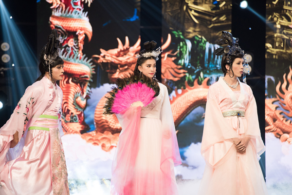 Hoa hậu Tiểu Vy ngã sõng soài khi đóng Táo cùng Mr Đàm-7