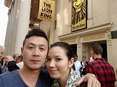 Hiếm hoi lắm vợ kém 14 tuổi của MC Anh Tuấn mới nói lời ngọt ngào với chồng, ai nghe xong cũng đổ gục vì quá tình