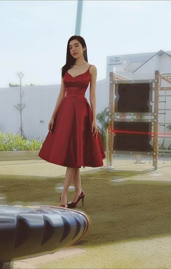 Chồng Tây vừa bị lộ danh tính, Elly Trần lại tiết lộ câu chuyện gia đình đầy bất ngờ-1