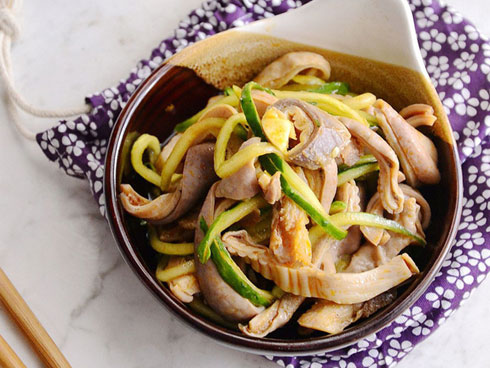 Cuối tuần đãi cả nhà món gà nướng làm đơn giản mà ăn siêu ngon-6