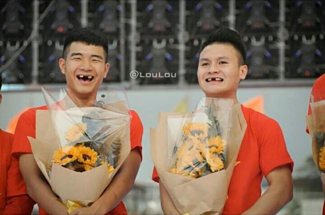 Nhan sắc của các cầu thủ Việt Nam như thế nào khi móm-10