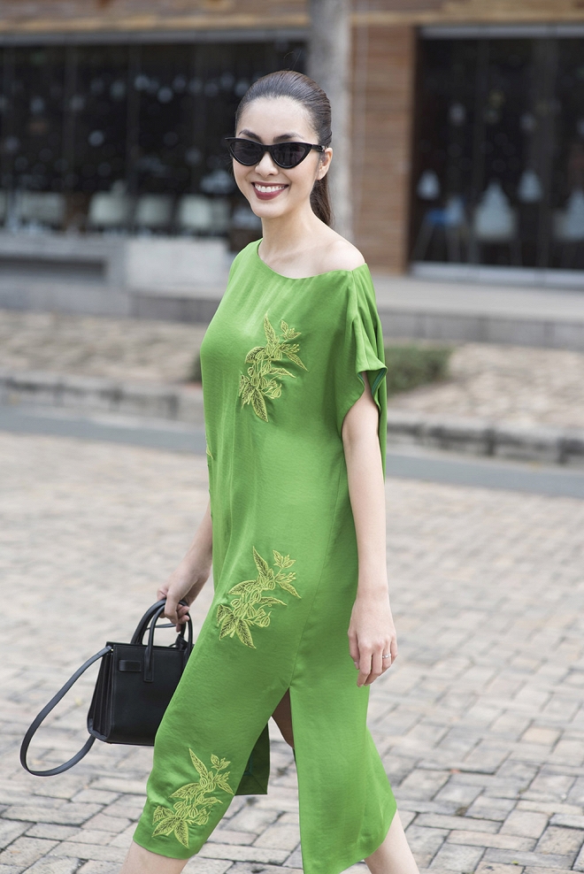 Ở ẩn đã lâu, Hà Tăng vẫn đẹp bất chấp thời gian, gây ngẩn ngơ khi sải bước nhẹ nhàng xuống phố-3