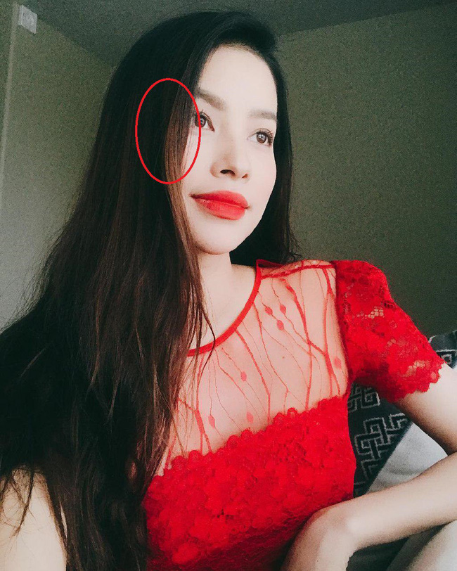 Phạm Hương khoe mái tóc dài của mẹ cha, dân mạng vẫn khẳng định cô vừa sinh xong chỉ vì 1 chi tiết-4