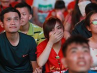 Trực tiếp: CĐV không giấu được nỗi buồn khi Việt Nam thua Iran với tỷ số 0 - 2