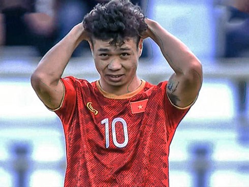 Tình huống bỏ lỡ cơ hội đáng tiếc của Công Phượng