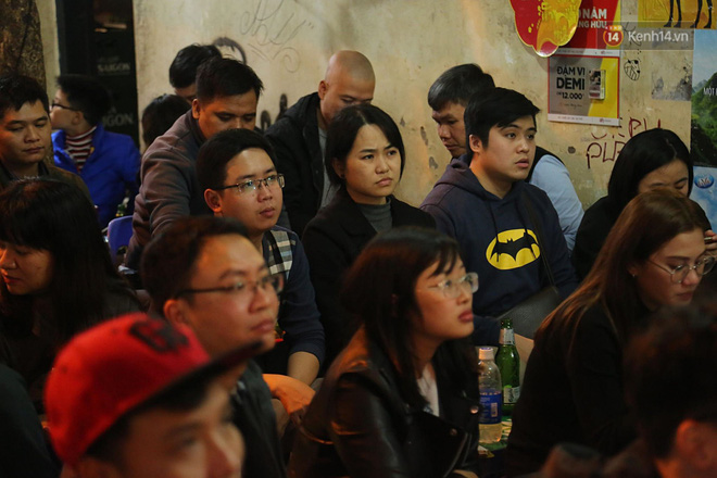 Trực tiếp: CĐV không giấu được nỗi buồn khi Việt Nam thua Iran với tỷ số 0 - 2-6