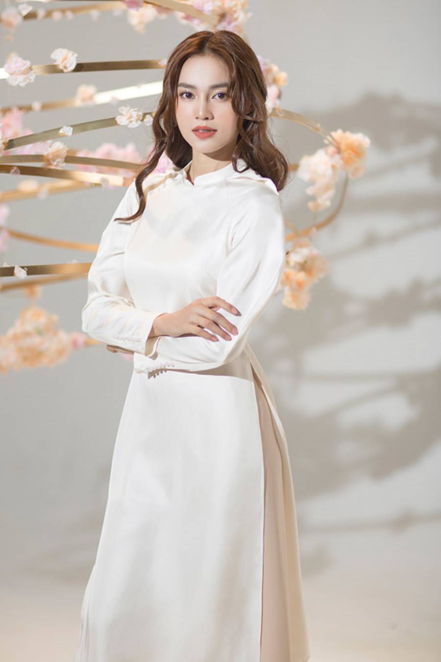 Ninh Dương Lan Ngọc khiến người hâm mộ mãn nhãn với nét đẹp thần tiên đón Tết-5