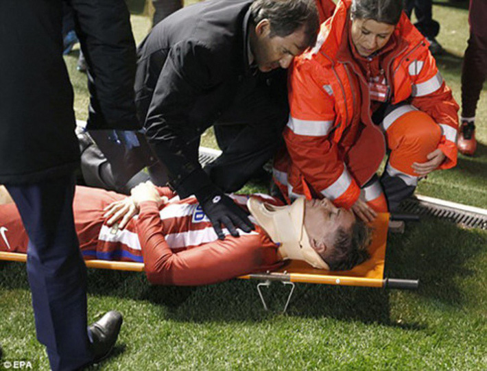 Những cầu thủ trên thế giới từng bị mất trí nhớ tạm thời và hệ lụy-2