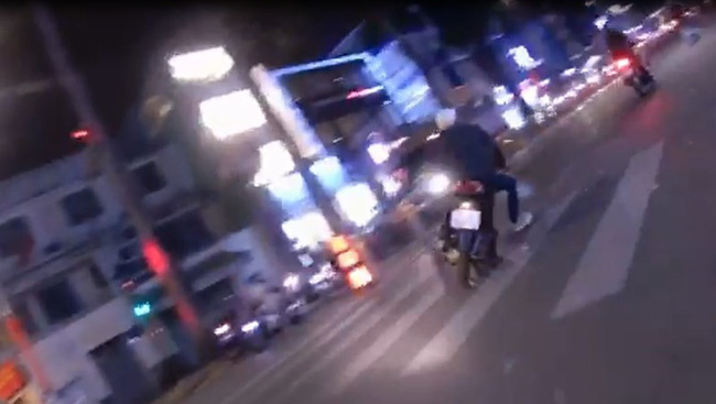 Thanh niên đi cướp giật khóc nghẹn xin về chăm vợ sắp sinh-1