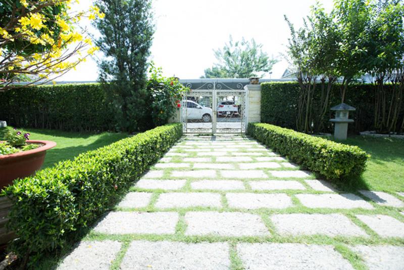 Choáng với biệt thự khủng của mỹ nhân ăn chay, gợi cảm bậc nhất châu Á-2