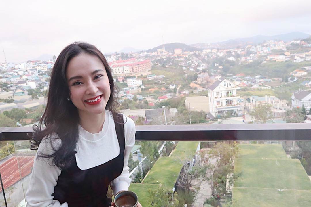 Khi Người đẹp nghiện khoe thân Angela Phương Trinh thay đổi-9