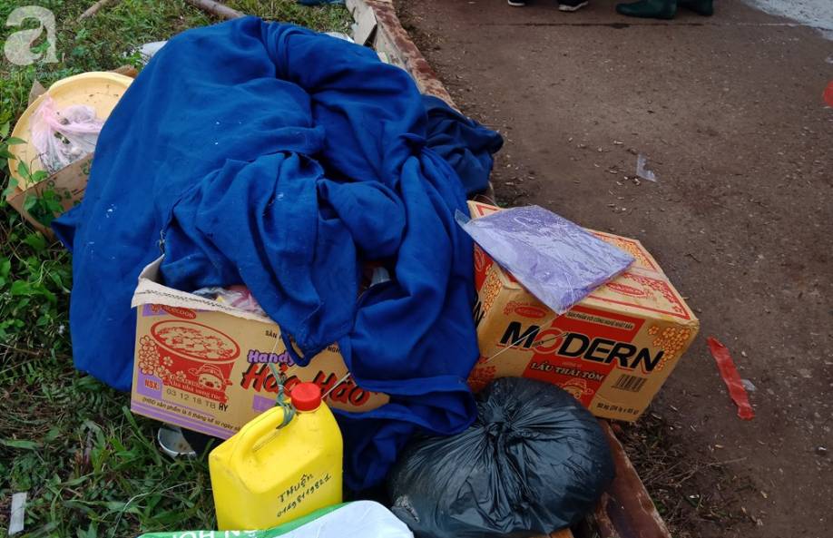 Người dân chặn không cho xe rác vào bãi, khiến rác ngập Hà Nội: Chúng tôi chẳng ai muốn điều này-4
